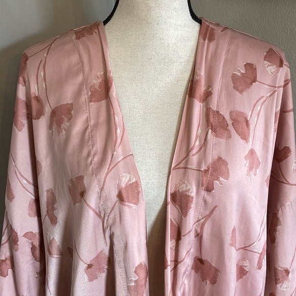 Fantastic silk like cover up boho classy - Picture 3 of 7